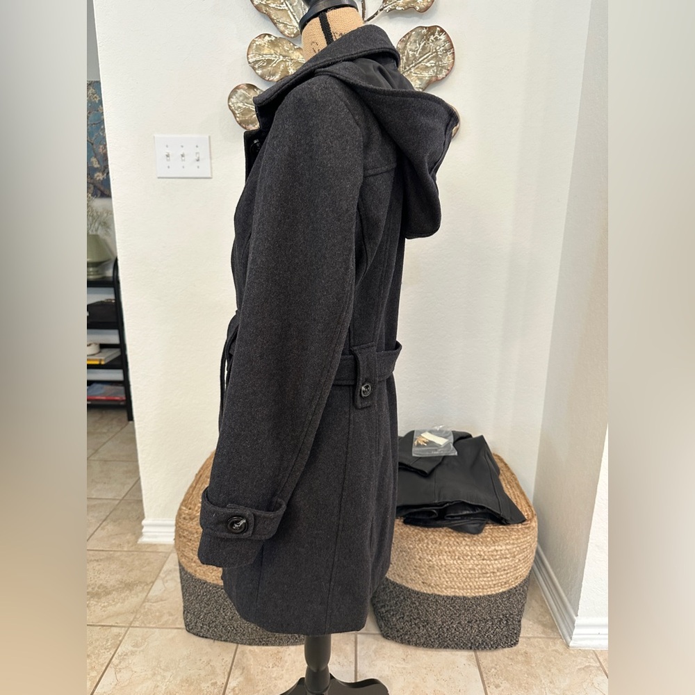 Liz Claiborne Gray Belted Wool Blend Coat - Picture 4 of 8